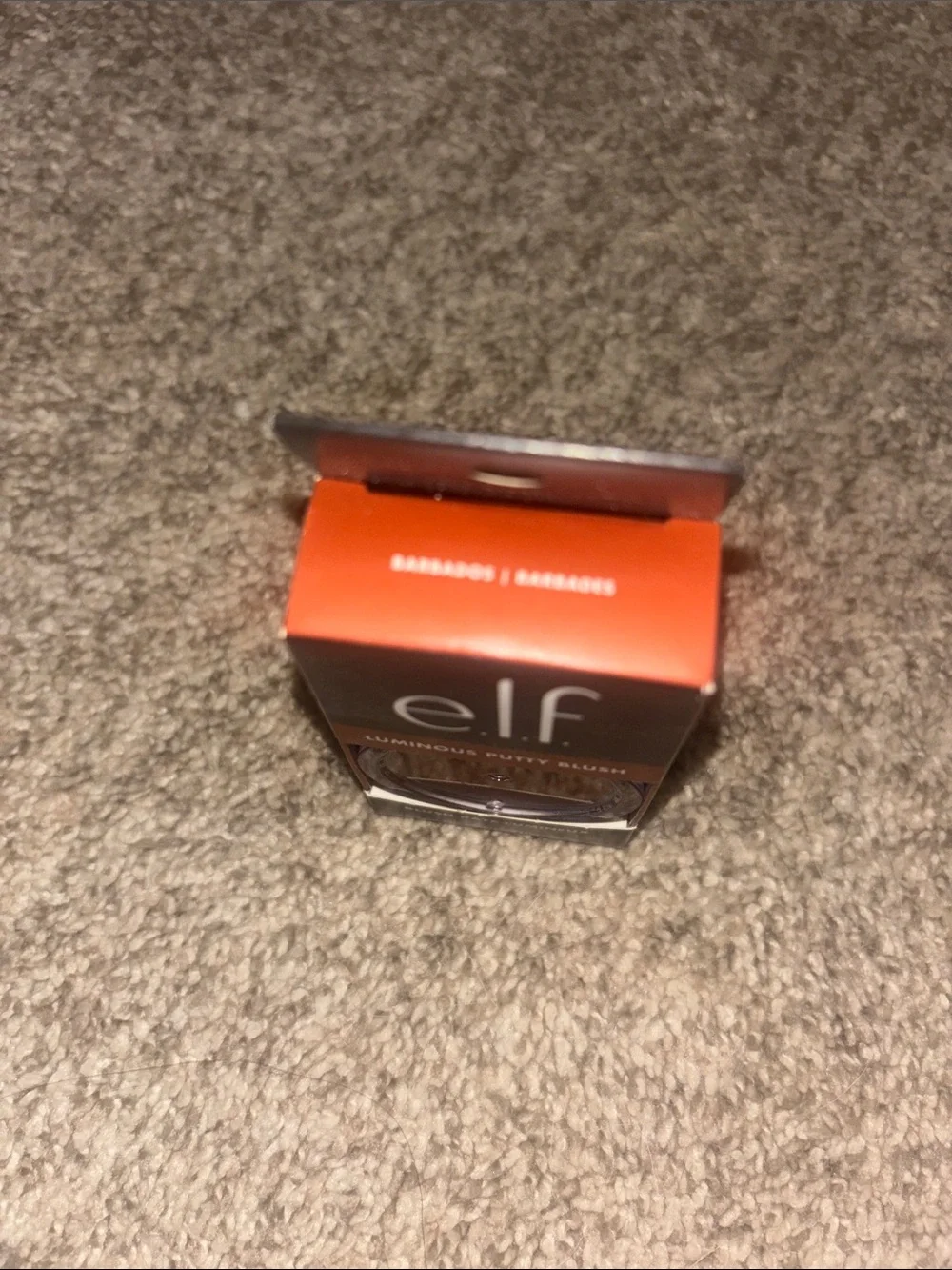 e.l.f. Luminous Putty Blush -Barbados